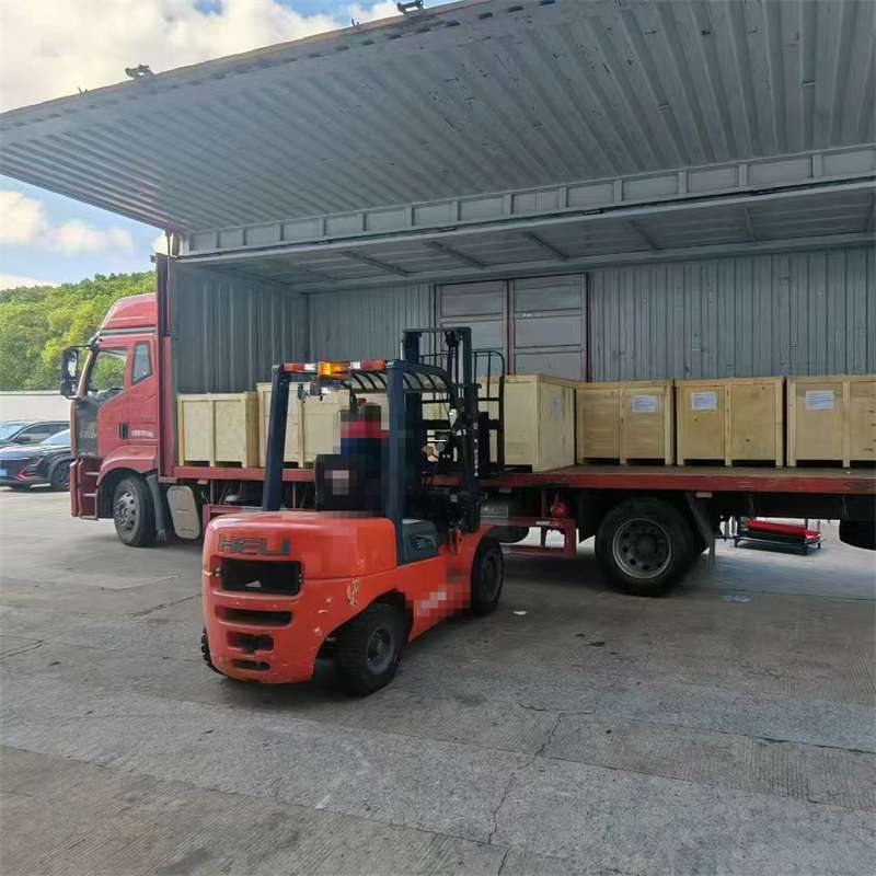 宜良县房县物流：专线直达的多元货运世界